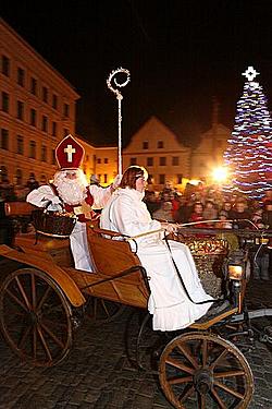 Advent a V&aacute;noce - Mikul&aacute;&scaron;