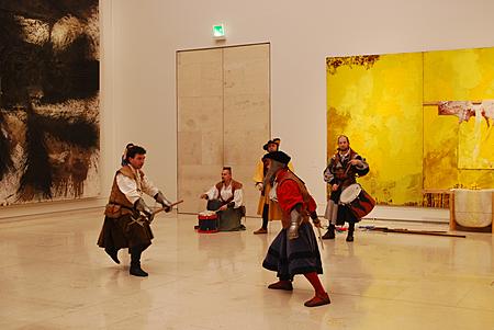 Prezentačn&iacute; večer v Leopold museu, 12.1.2012 Wien - &scaron;erm&iacute;ři Bratři z Růže