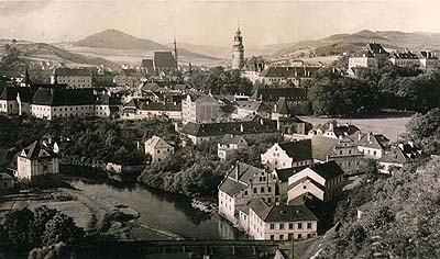 Poráks Brücke in Český Krumlov, ein historisches Foto 