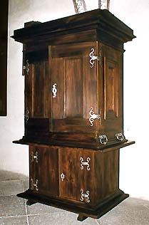 Mobile organ by Caspar Neumann from the beginning of the 18th century 