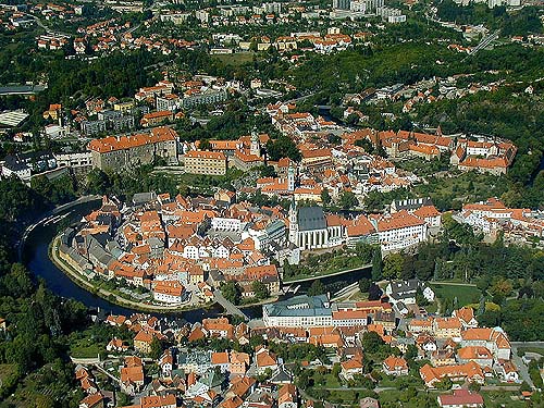 Luftaufnahme der Stadt Český Krumlov, Foto: Lubor Mrázek 