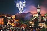 Five-Petalled Rose Celebrations Český Krumlov - fireworks, photo by: Libor Sváček