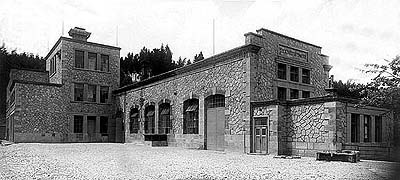 Bau des Elektrizitätswerks in Vyšší Brod, ein historisches Foto 