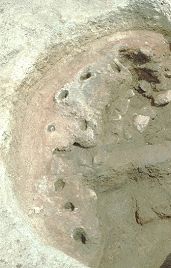 Keltischer Töpferofen - Detail des erhaltenen Teils des erdenen Rostes, Foto: P. Zavřel 