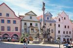 Kašna na náměstí v Českém Krumlově Kašna na náměstí v Českém Krumlově