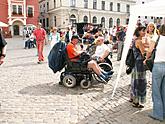 Den s handicapem, den bez bariér, Český Krumlov 2005, foto Zuzana Horváthová 