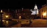 2. zámecké nádvoří v noci, Český Krumlov, Panorama s.r.o. 