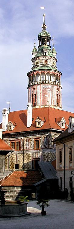 2. zámecké nádvoří, foto Lubor Mrázek