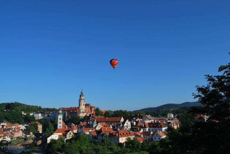 Gib Angaben für die Ansichtskarte ein
