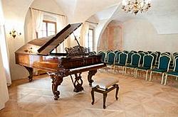 Vlašský dvůr - sály 