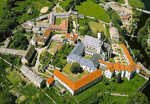 Gib Angaben für die Ansichtskarte ein