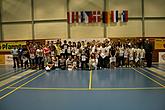Účastníci 26. ročníku Mezinárodního turnaje badmintonu mládeže v Č. Krumlově 