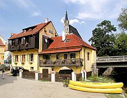 Hostel Merlin - Gesamtansicht 