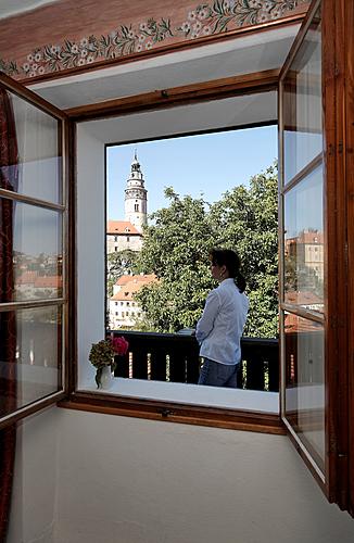 View Suite 11