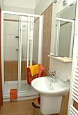 Triple room - bathroom 