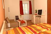 Triple room - bedroom + sofa 