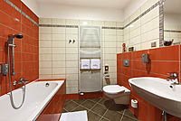 Bathroom No.4 und No.8
