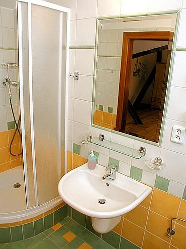 Bathroom in room No.3