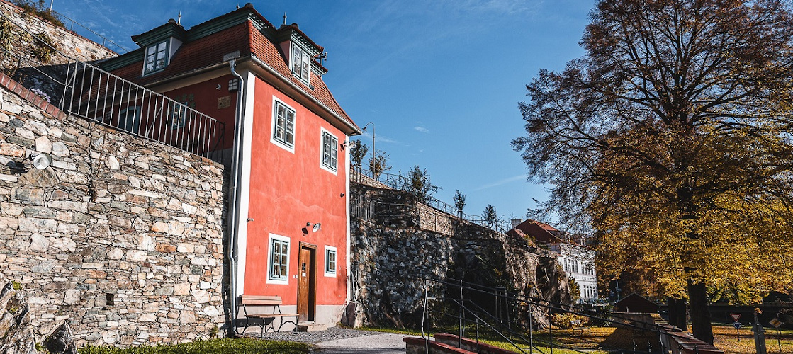 Terasy a parčík u Schieleho zahradního domku, zdroj: DMO Český Krumlov, z.s., foto: Tomáš Perzl