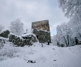 Die romantische Burgruine Vítkův Hrádek