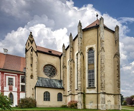 Zlatá Koruna Monastery