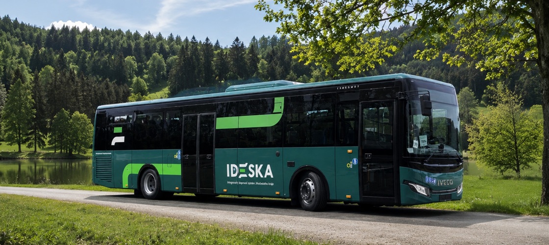 Nová autobusová linka 485 propojuje od 4. července do 11. října Český Krumlov s rakouským Bad Leonfeldenem
