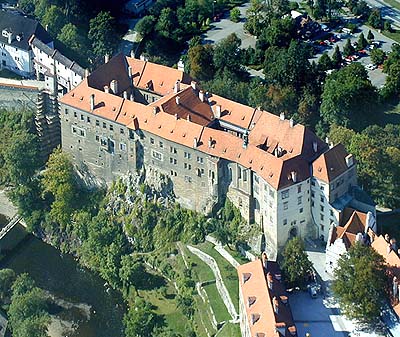 Zámek č.p. 59 - Horní hrad, letecký pohled, foto: Lubor Mrázek 