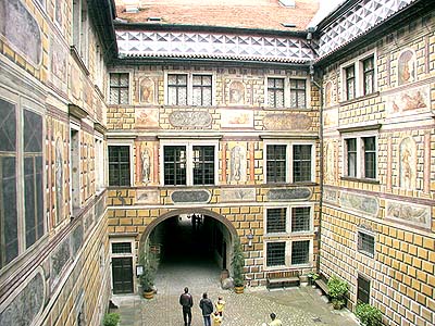 III. Hof des Schlosses Český Krumlov, 2001, Foto: Lubor Mrázek 