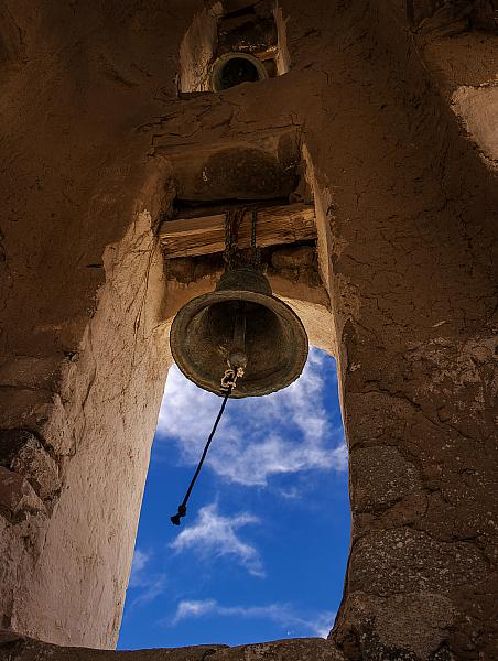 Ceremonial bell ringing