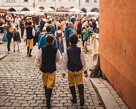 Svatováclavské slavnosti & Mezinárodní folklorní festival