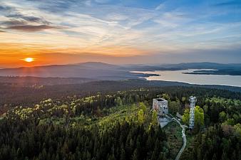 Rožmberk (Rosenberg) – Vítkův Hrádek (Wittigstein)