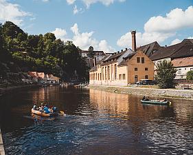 Boating through Krumlov