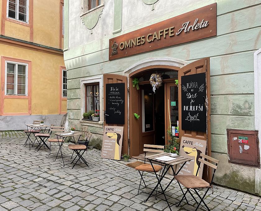 Omnes Caffe Arleta