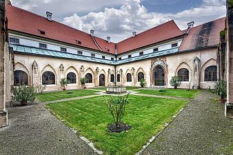 Zlatá Koruna Monastery