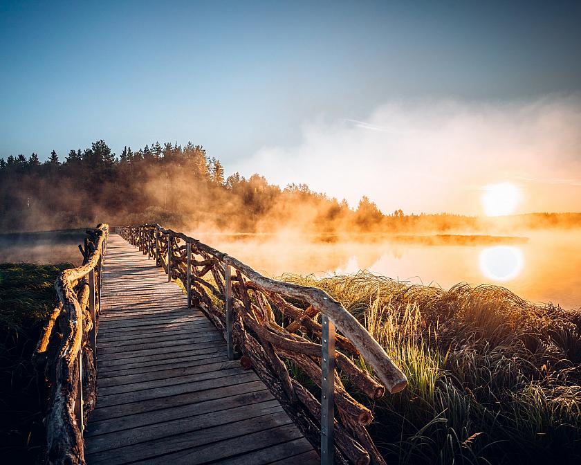 To the Olšina pond and nature trail