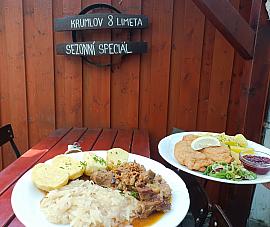 Vltava Port Riverside Restaurant-Café-Pension